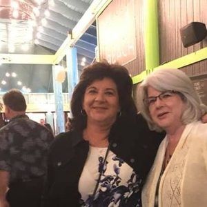 Meet your Posher, Sharon